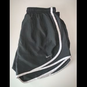 Nike Activewear Women’s shorts